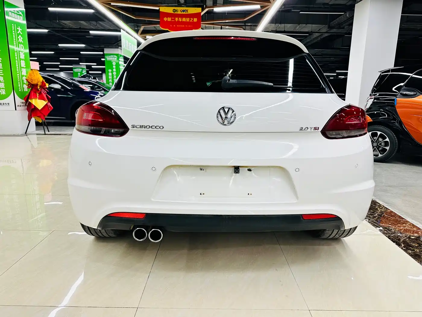 Volkswagen Scirocco 2011 2.0TSI R-Line фото 7