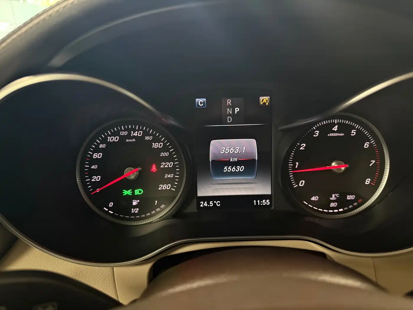 Mercedes-Benz GLC 2016 GLC 260 4MATIC Luxury фото 36