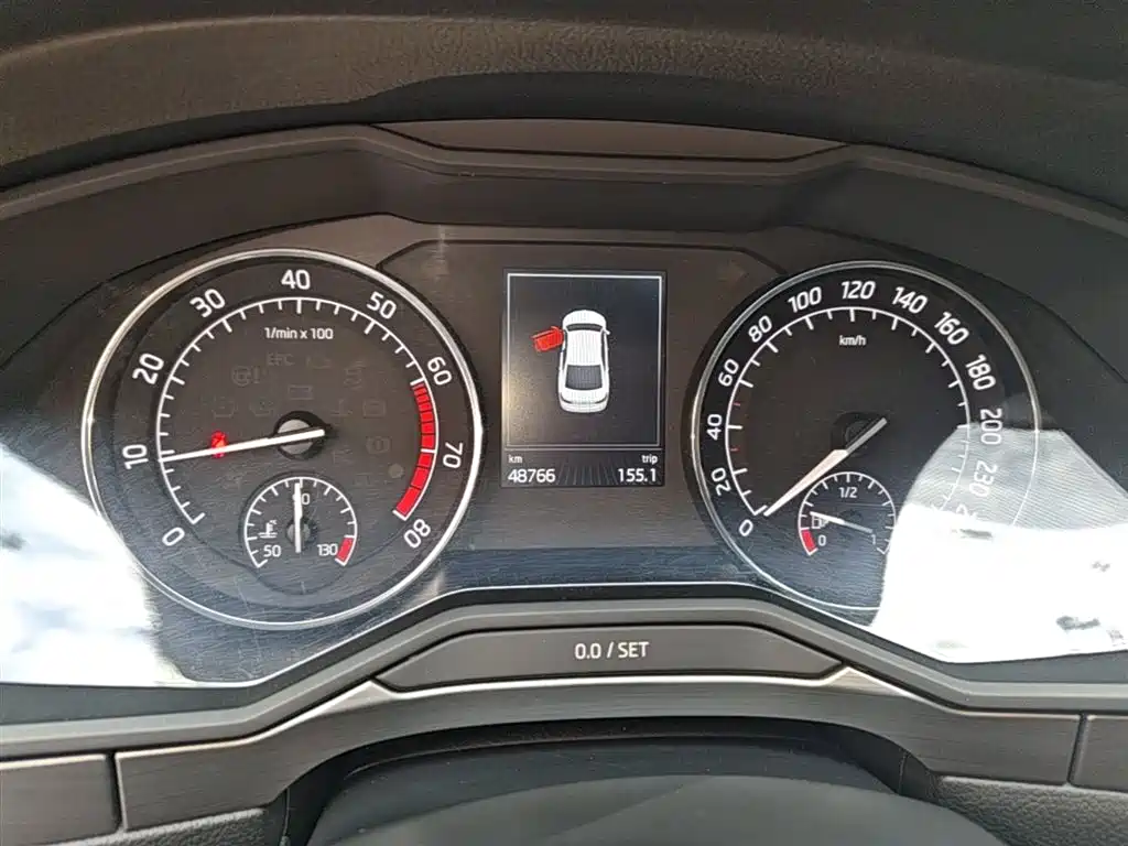 Škoda Superb 2016 TSI280 DSG Pioneer Edition фото 12