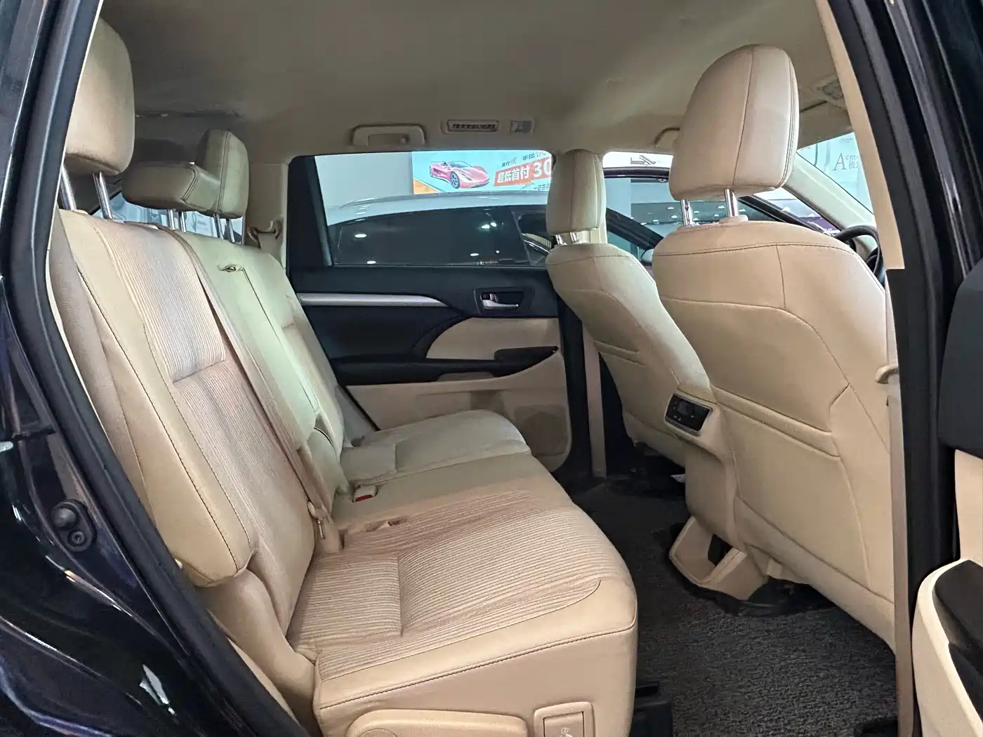 Toyota Highlander 2018 2.0T 2WD Elite 7-seater (China V) фото 12