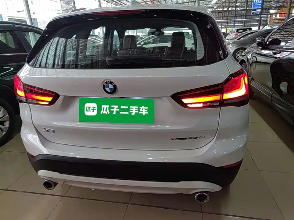 BMW X1 2022 sDrive25Li Leading фото 6