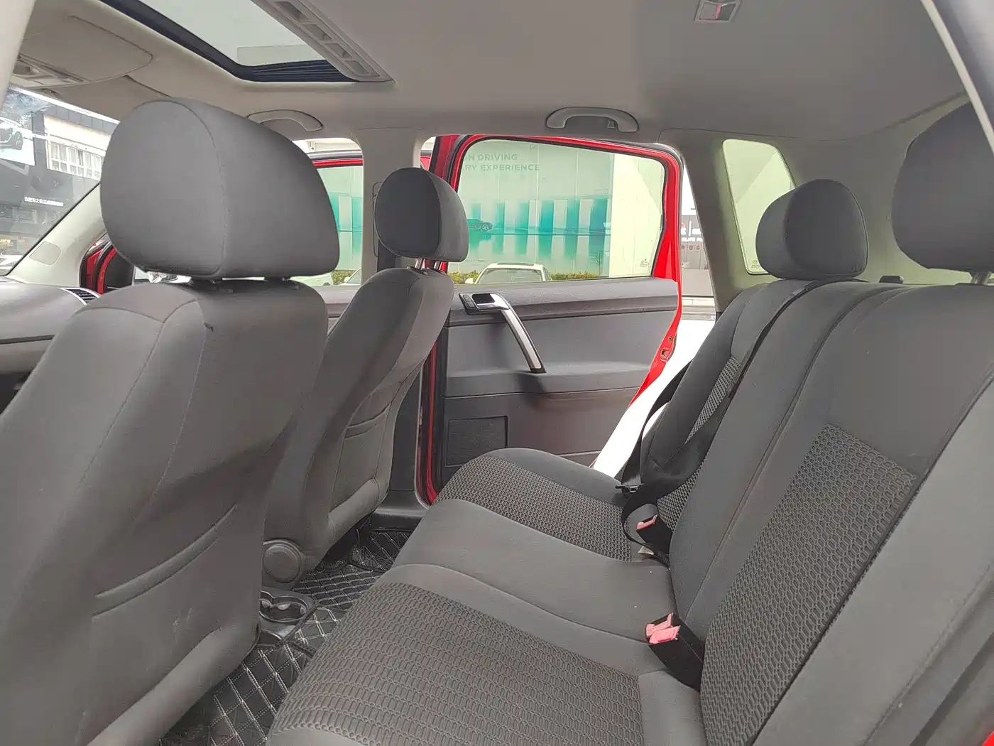 Volkswagen Polo 2009 Jingqing 1.6L Automatic Trend Edition фото 5