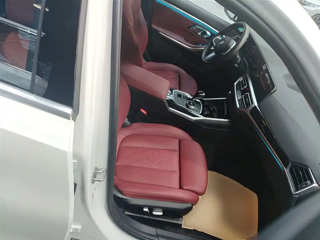 BMW 3 Series 2022 320Li M Sport Package фото 23