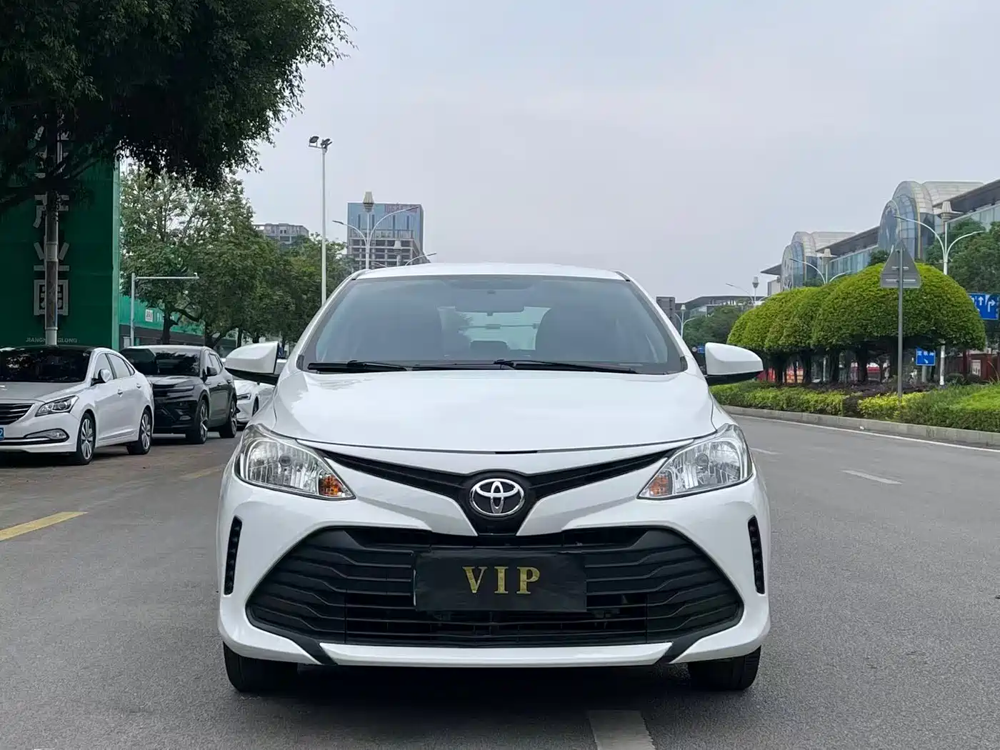 Toyota Vios 2017 1.5L CVT Pioneer фото 2