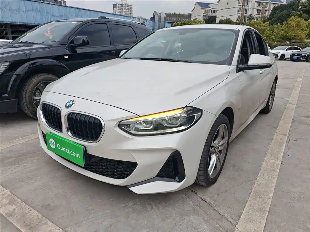 BMW 1 Series 2020 Model 120i M Sport Package фото 2