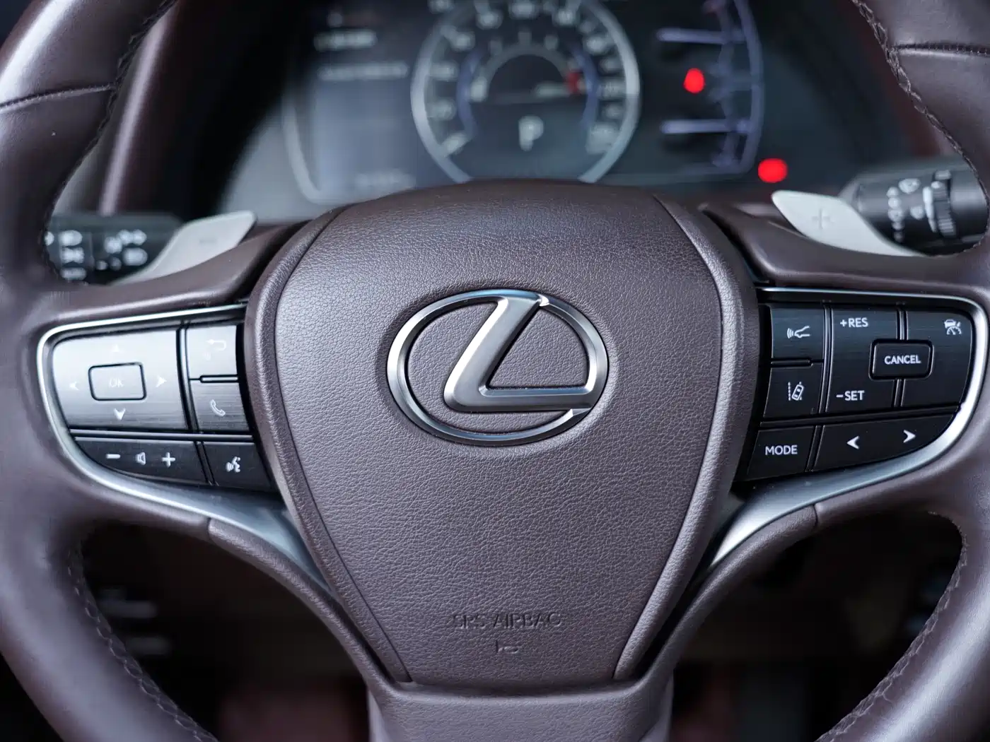 Lexus ES 2018 200 Excellence Edition China V фото 15