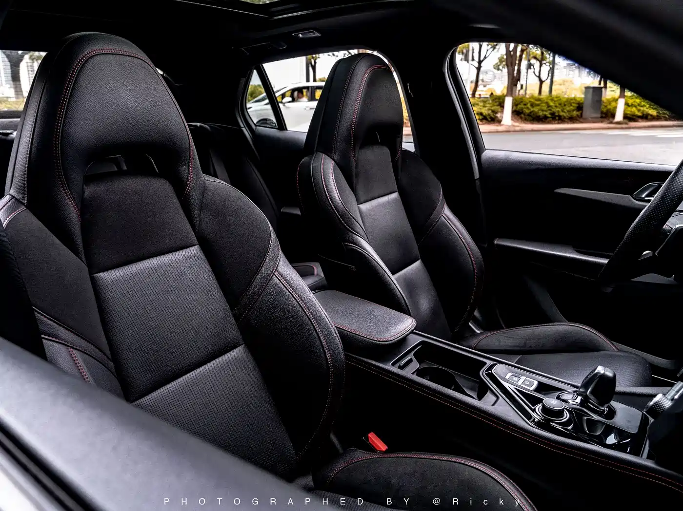 Lynk & Co 03 2019 2.0TD Auto Power Version фото 9
