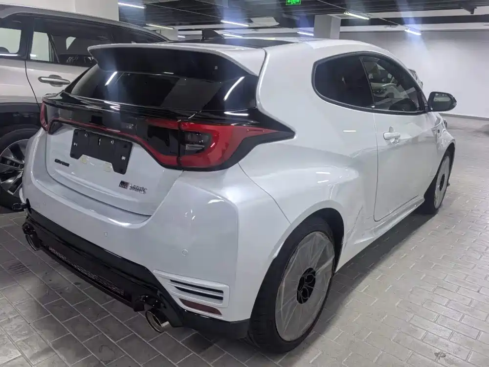 Toyota GR YARIS 2024 GR Evolution Edition фото 6