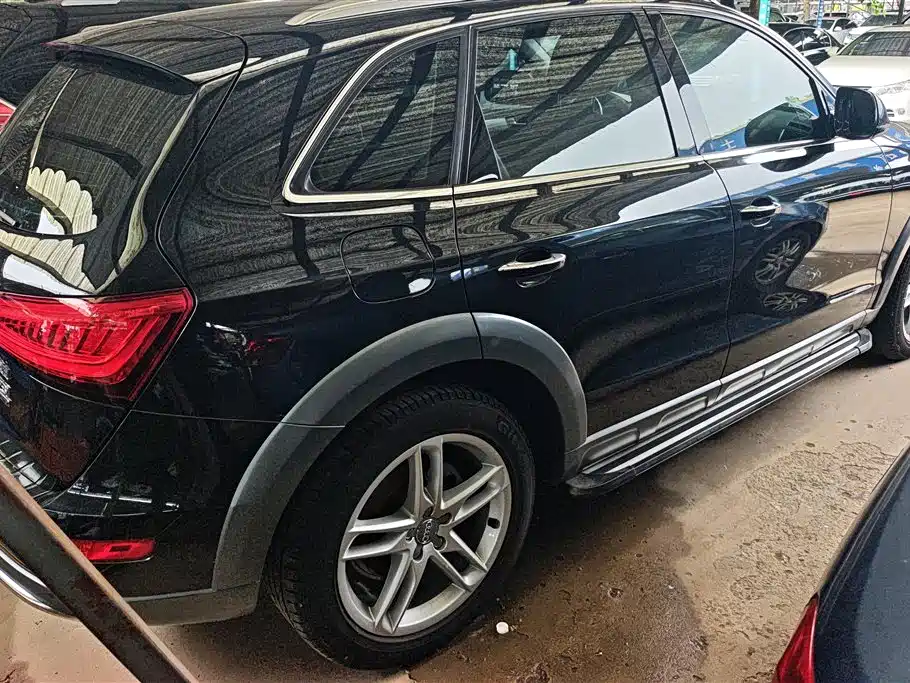 Audi Q5 2017 Plus 40 TFSI Technology фото 3