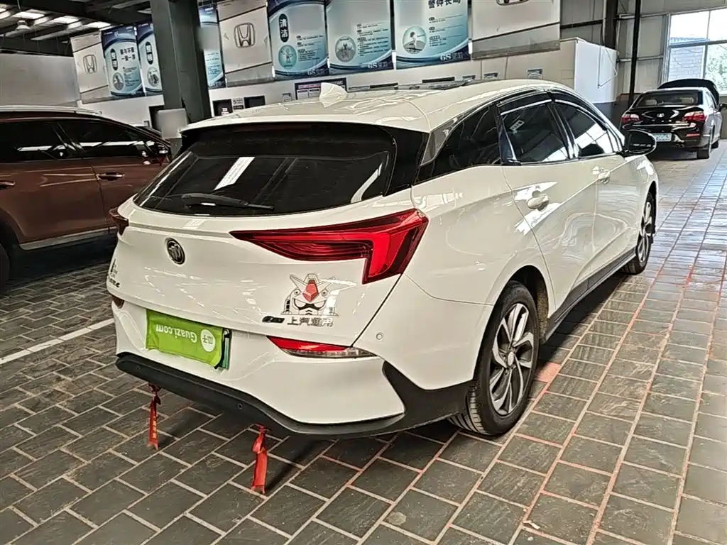 Buick Velite 6 2019 Connected Smart Edition фото 7