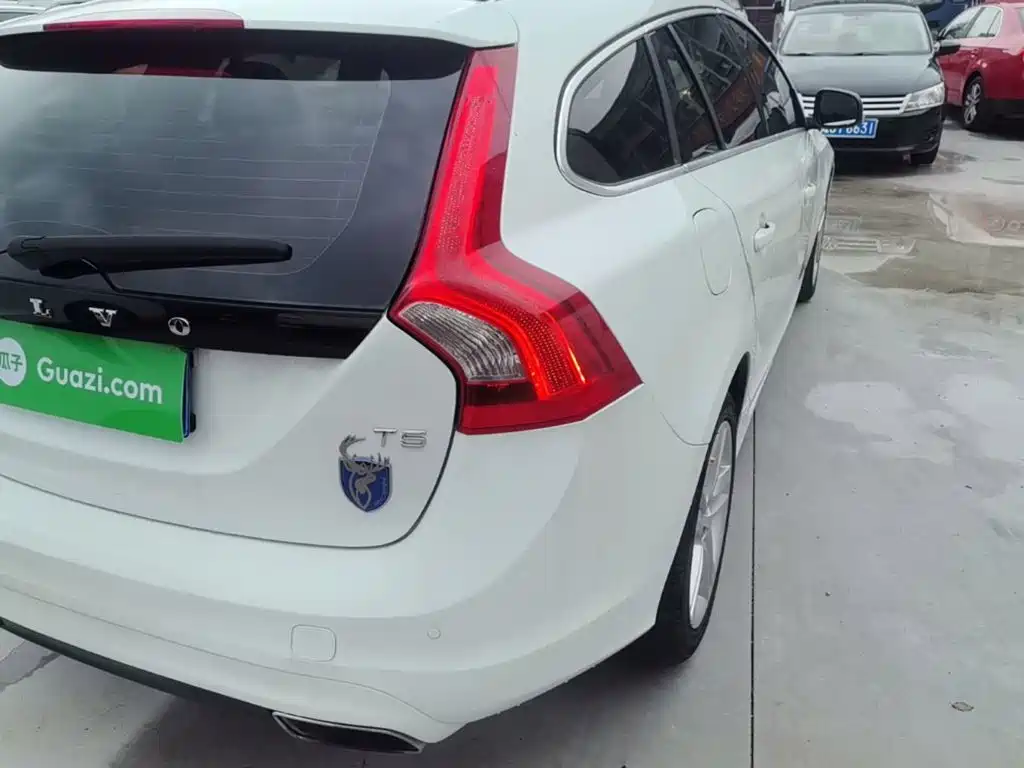 Volvo V60 2015 2015 T5 Inscription