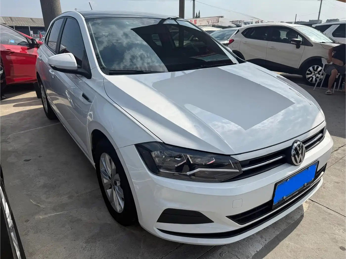Volkswagen Polo 2021 Plus 1.5L Automatic Panorama Enjoyment Edition фото 3