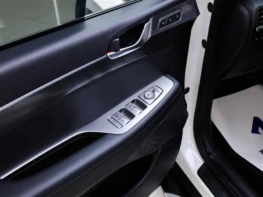 Hyundai Palisade 2021 3.5L Automatic 4WD GLS фото 16