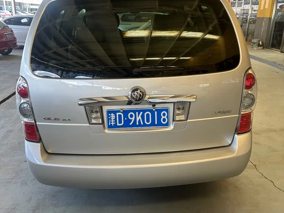Buick GL8 2014 2.4L Classic Edition фото 6