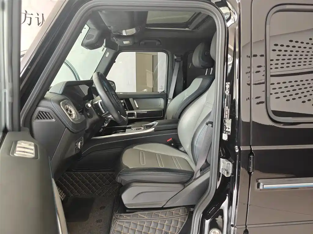 Mercedes-Benz G-Class New Energy 2025 G580 Launch Special Edition фото 5