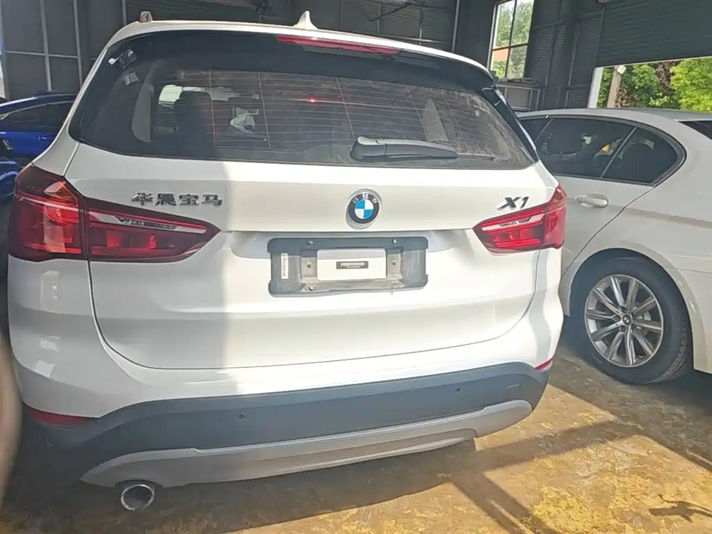 BMW X1 2016 sDrive18Li Fashion Model фото 6