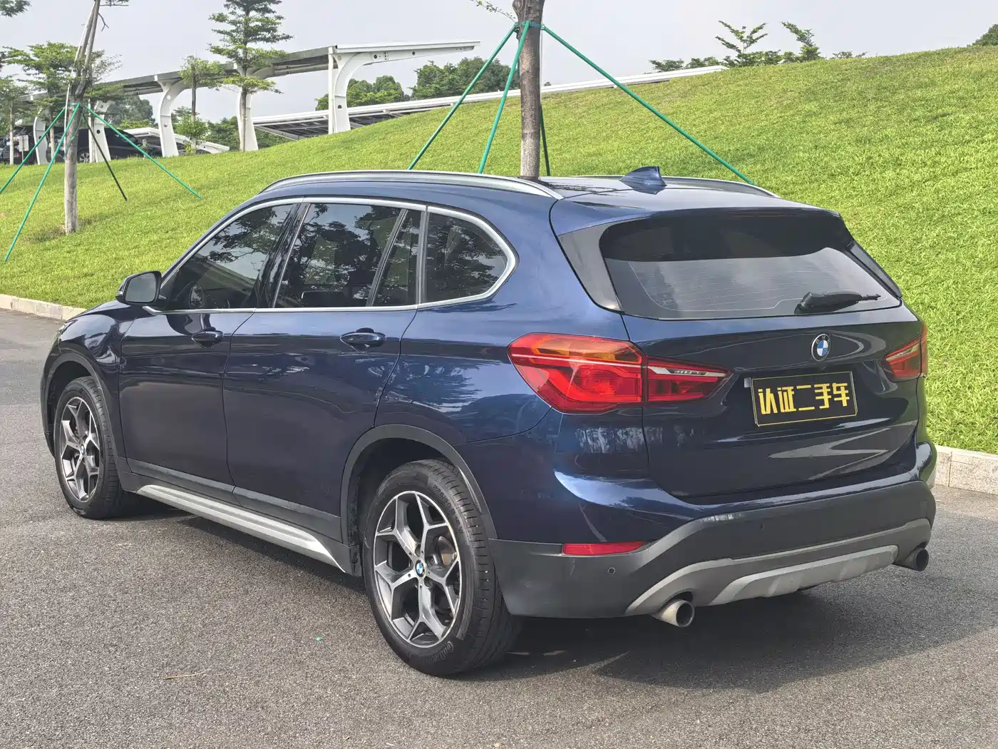 BMW X1 2016 sDrive20Li Luxury Model фото 15