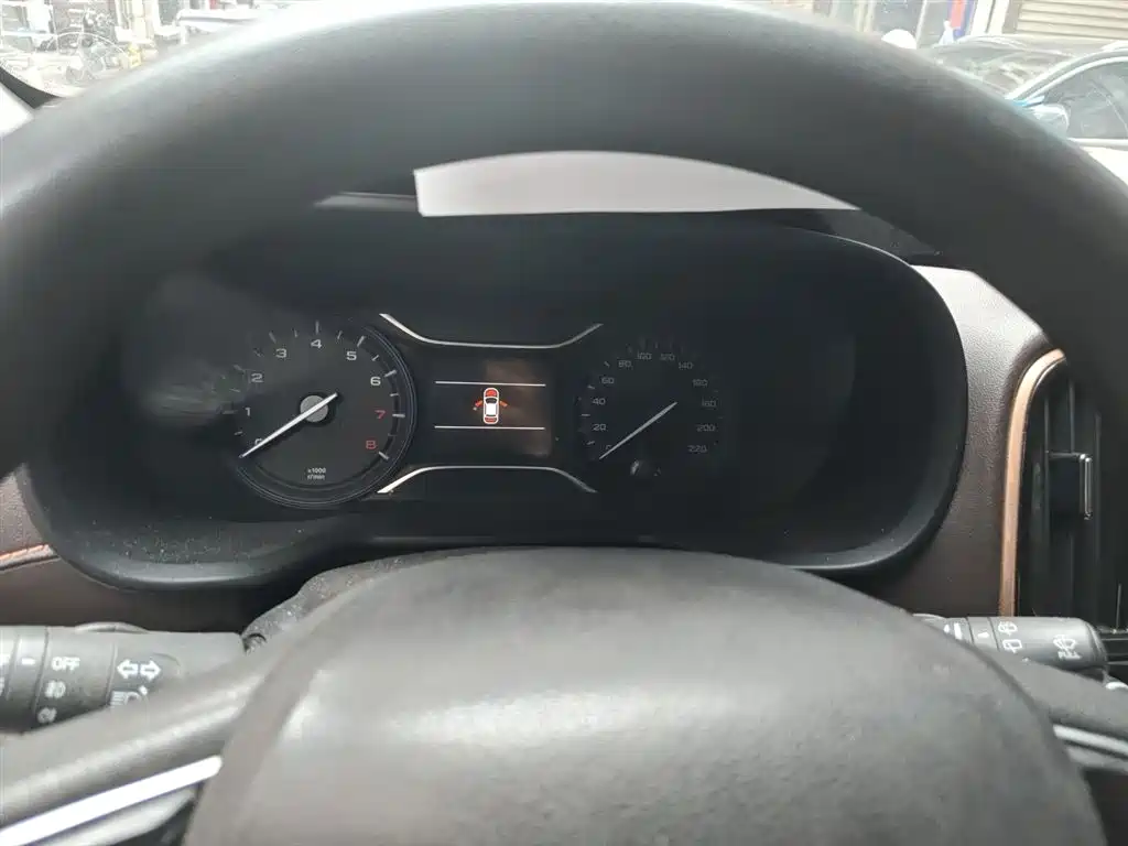 GAC Trumpchi Trumpchi GS3 2017 150N Automatic Elite фото 7