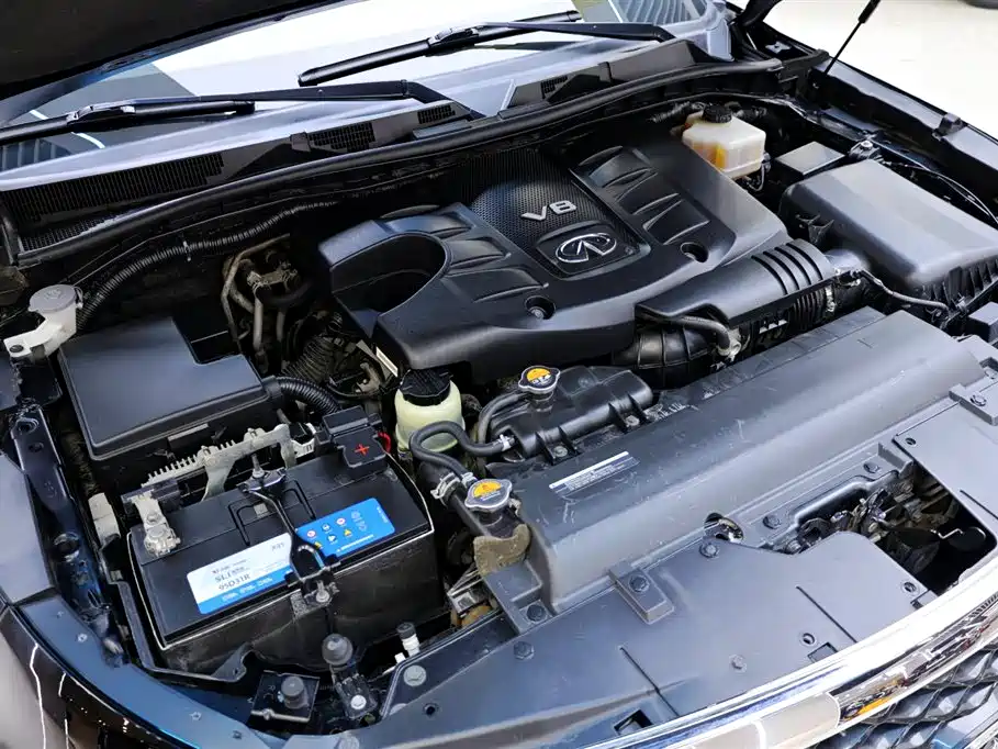 Infiniti QX80 2016 5.6L 4WD фото 40