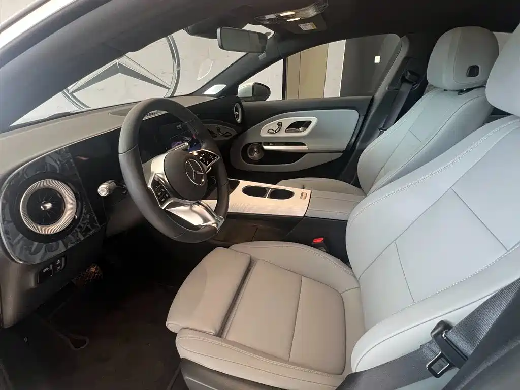 Mercedes-Benz CLA New Energy 2025 300L Dynamic Version фото 9