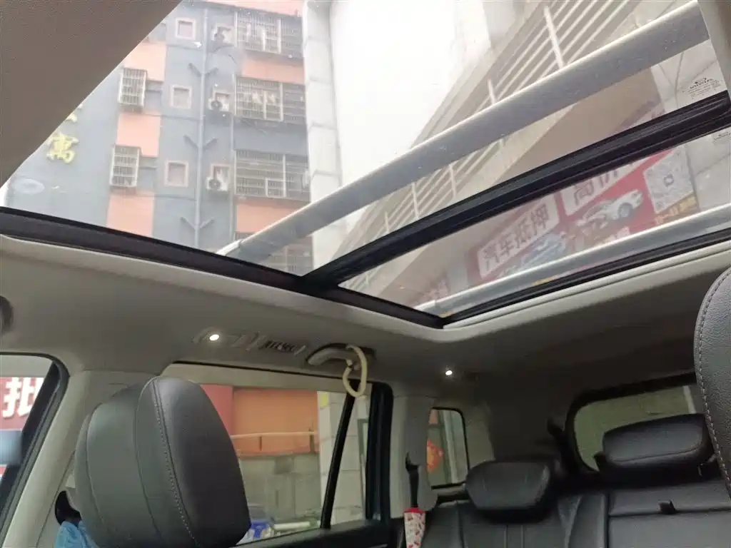 GAC Trumpchi Trumpchi GS8 2017 320T 2WD Luxury Smart Connect (7-seater) фото 18