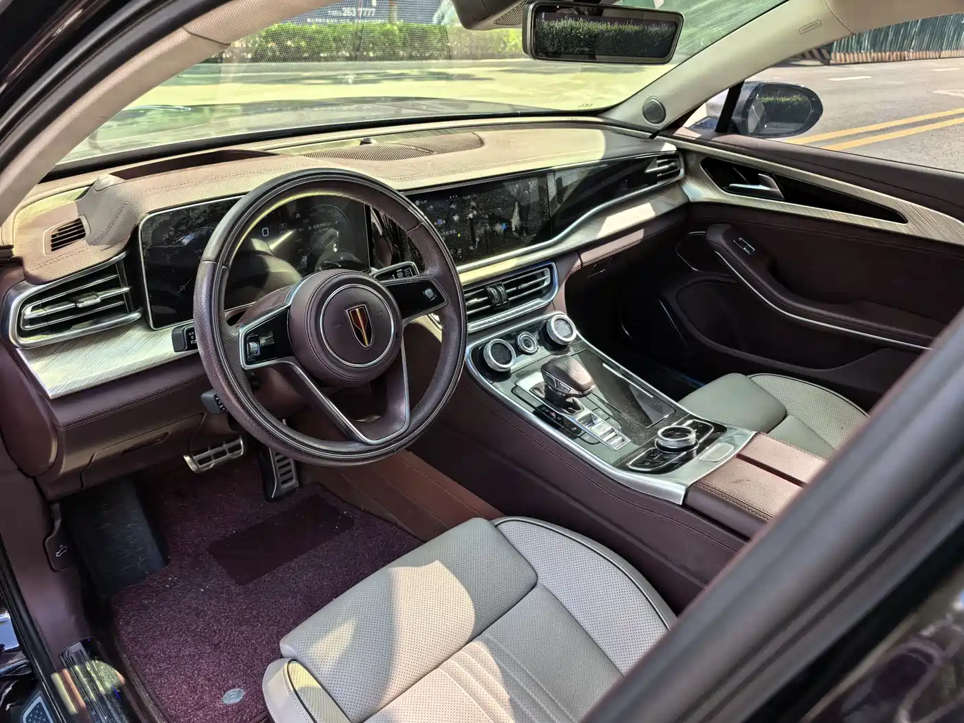 Hongqi H9 2020 2.0T Smart Connection Qi Chang Edition фото 4