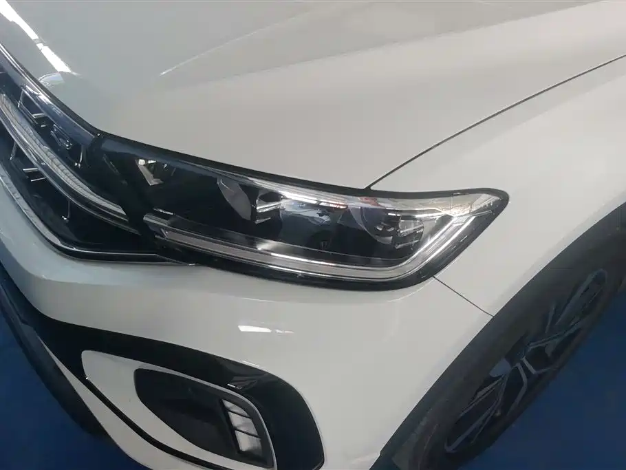 Volkswagen T-ROC 2024 300TSI DSG 2WD Morning Light Edition фото 5