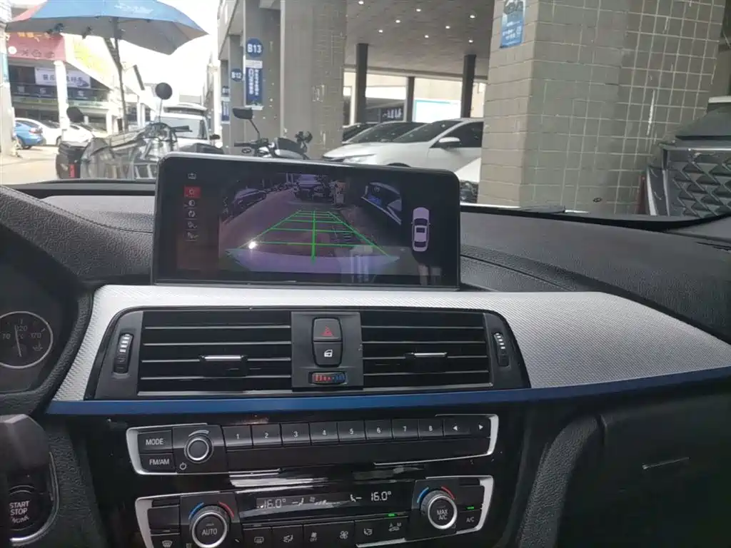 BMW 3 Series 2018 320i M Sport Package фото 13