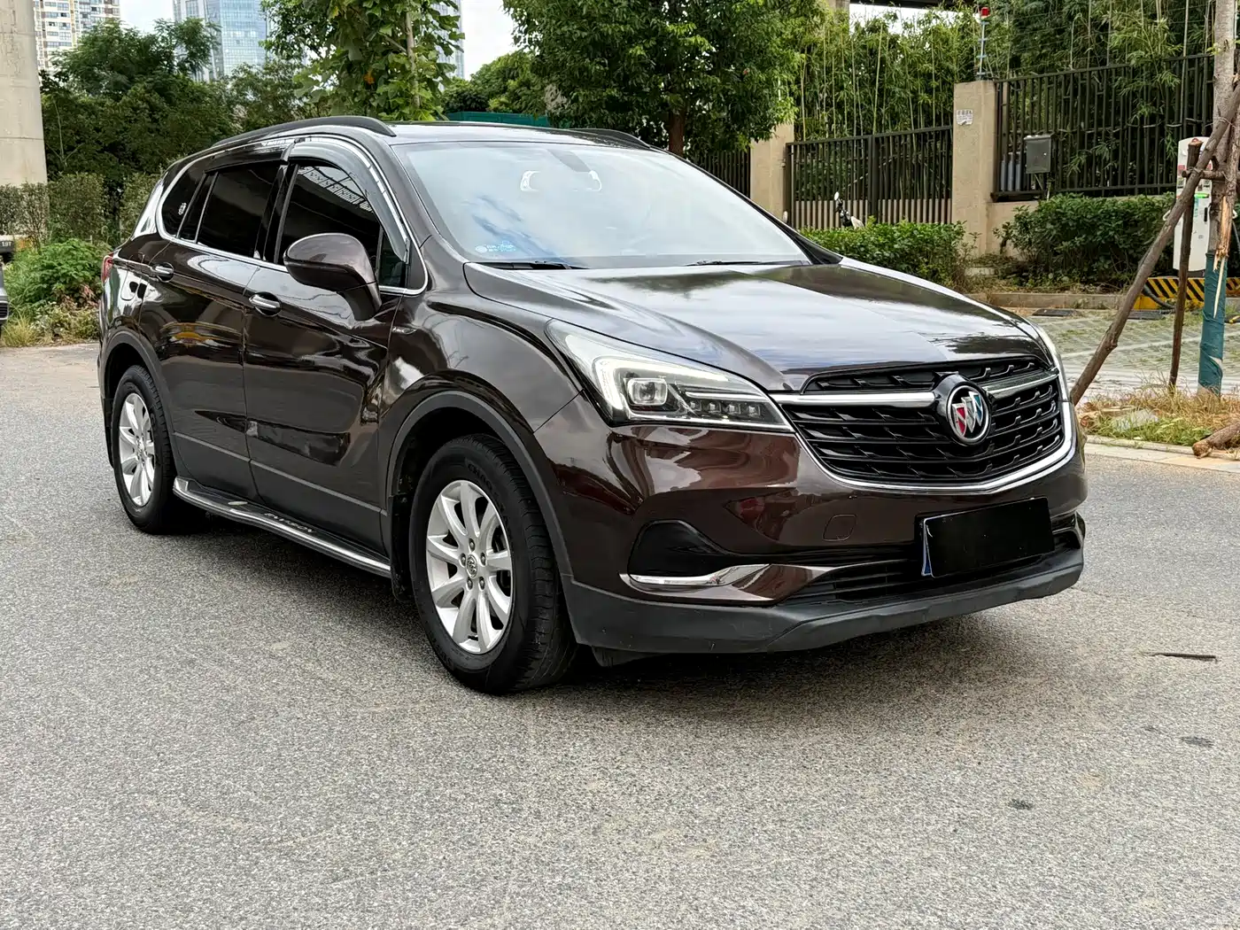 Photo 1 - Buick Envision Plus