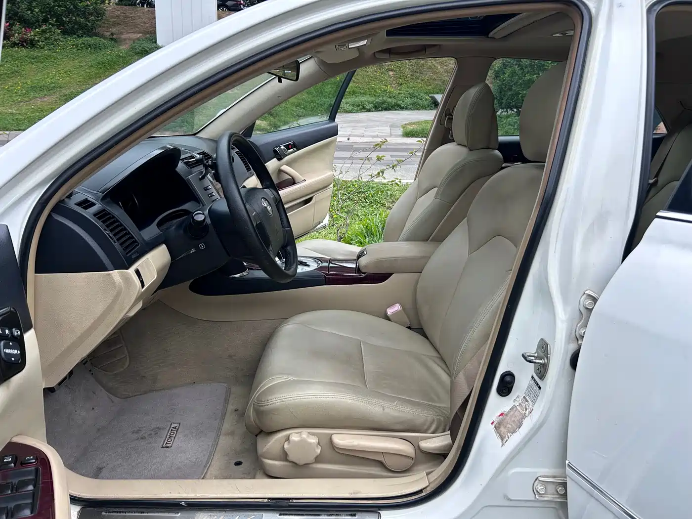 Toyota Reiz 2009 2.5S Comfort Edition фото 11