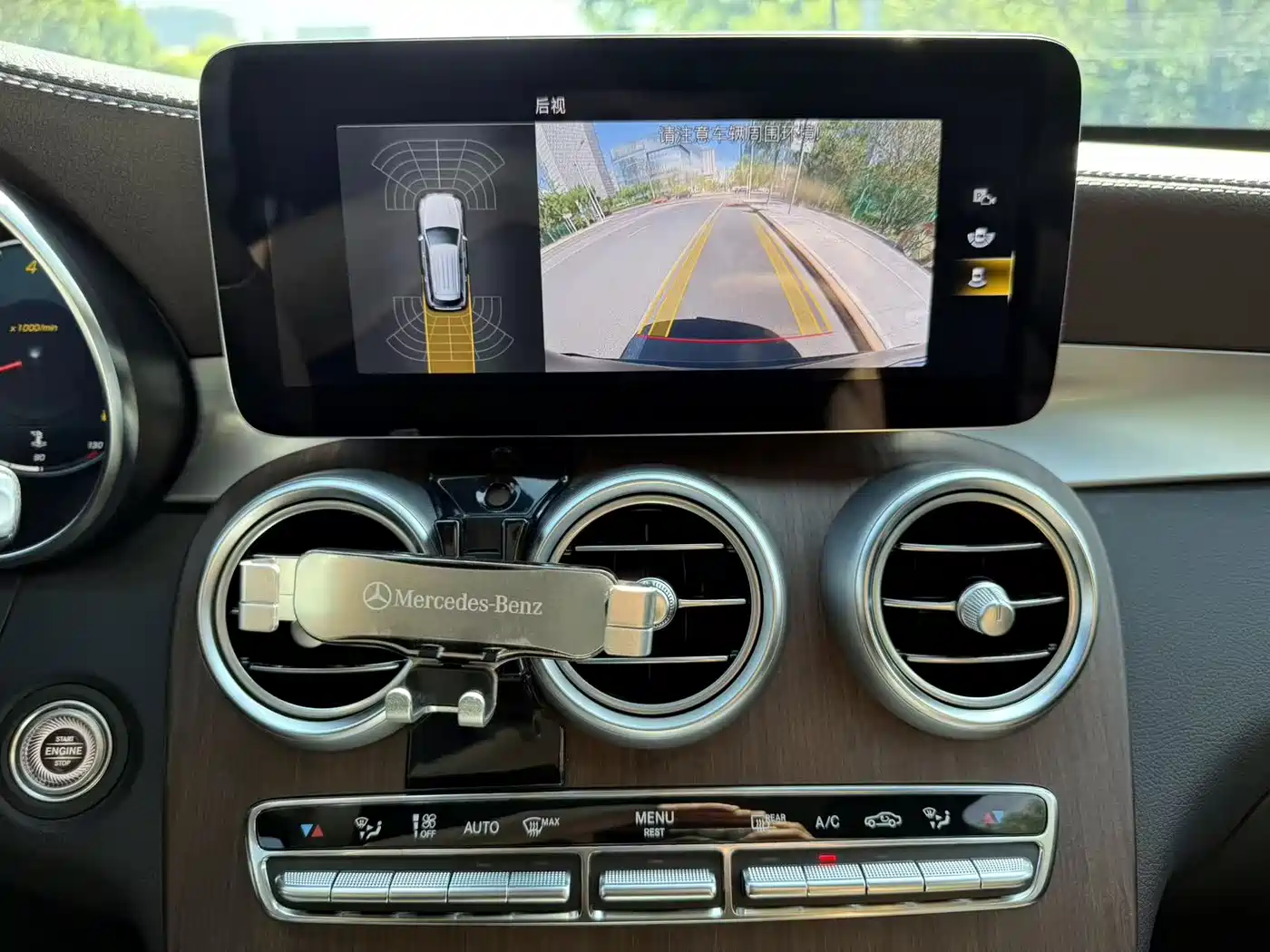 Mercedes-Benz GLC 2021 GLC 300 L 4MATIC Sporty фото 9