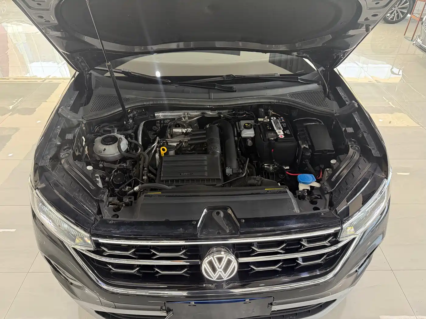 Volkswagen Tayron 2023 280TSI 2WD Luxury Plus Advanced Edition фото 14