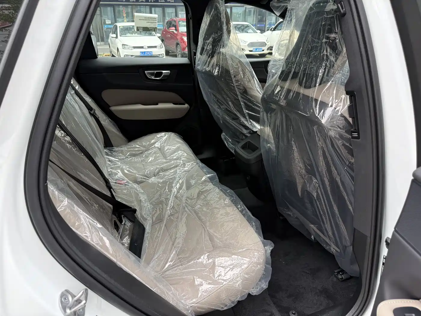 Volvo XC60 2026 2026 Model B5 AWD Smart Elite Luxury