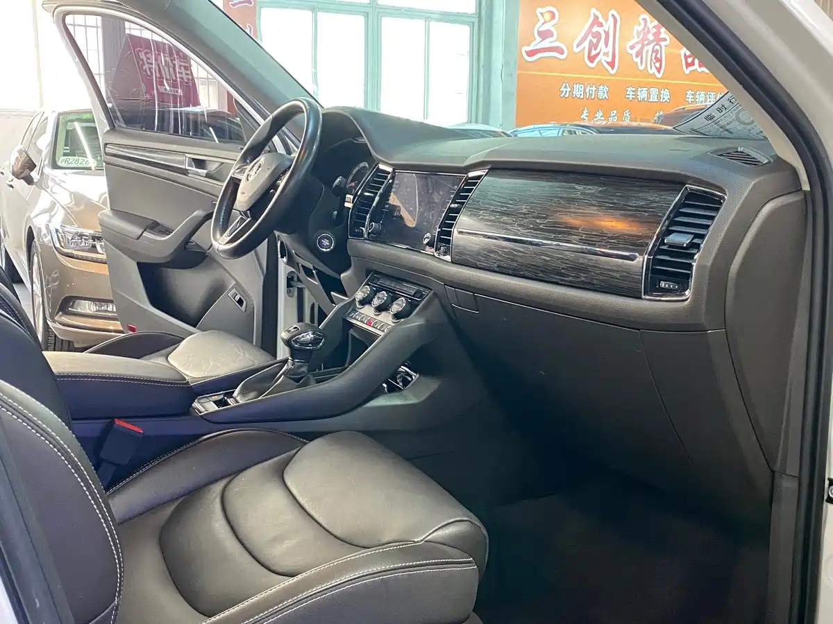 Škoda Kodiaq 2018 TSI380 7-seat AWD Flagship фото 11