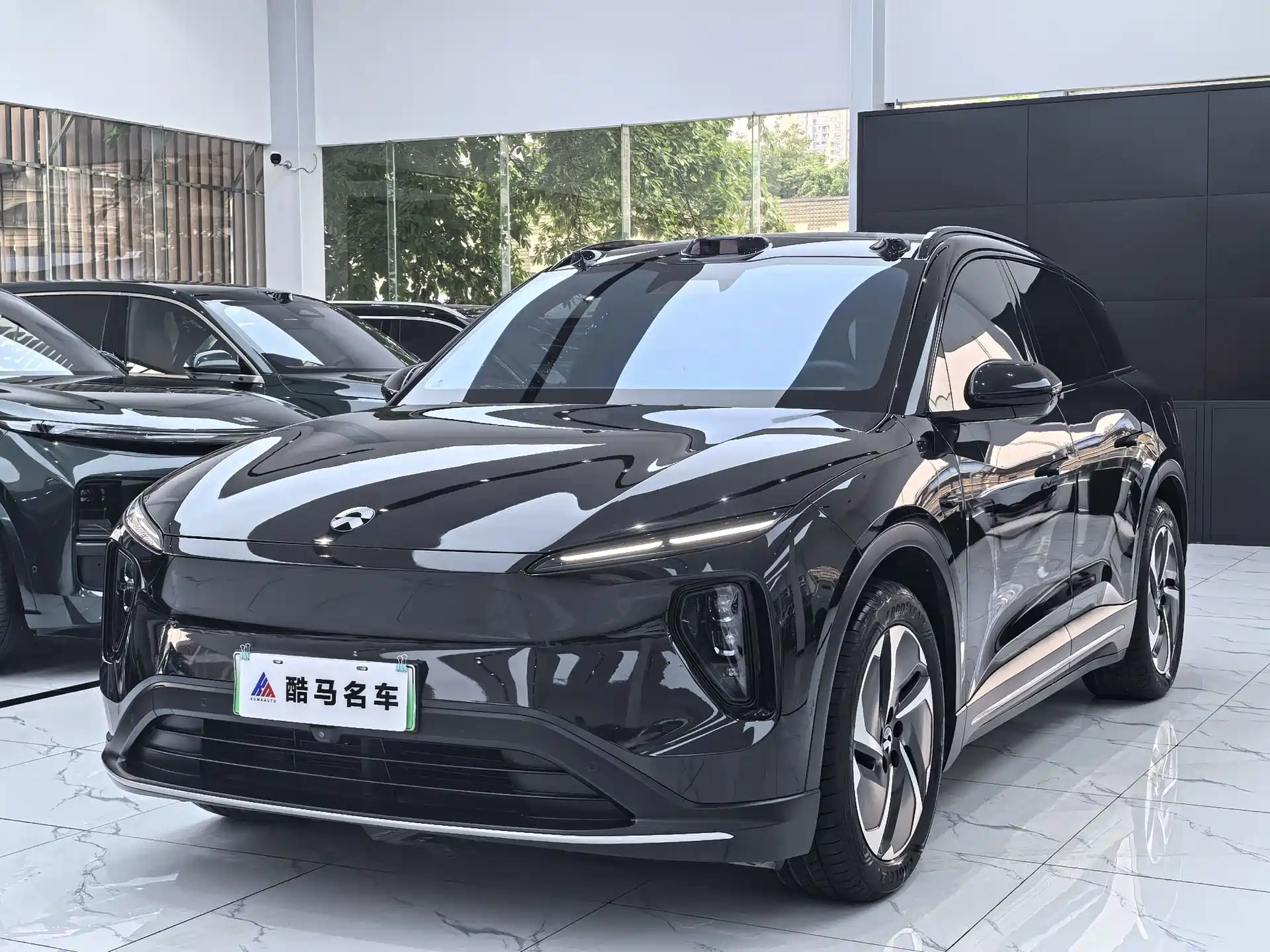 Фото 1 - NIO ES6