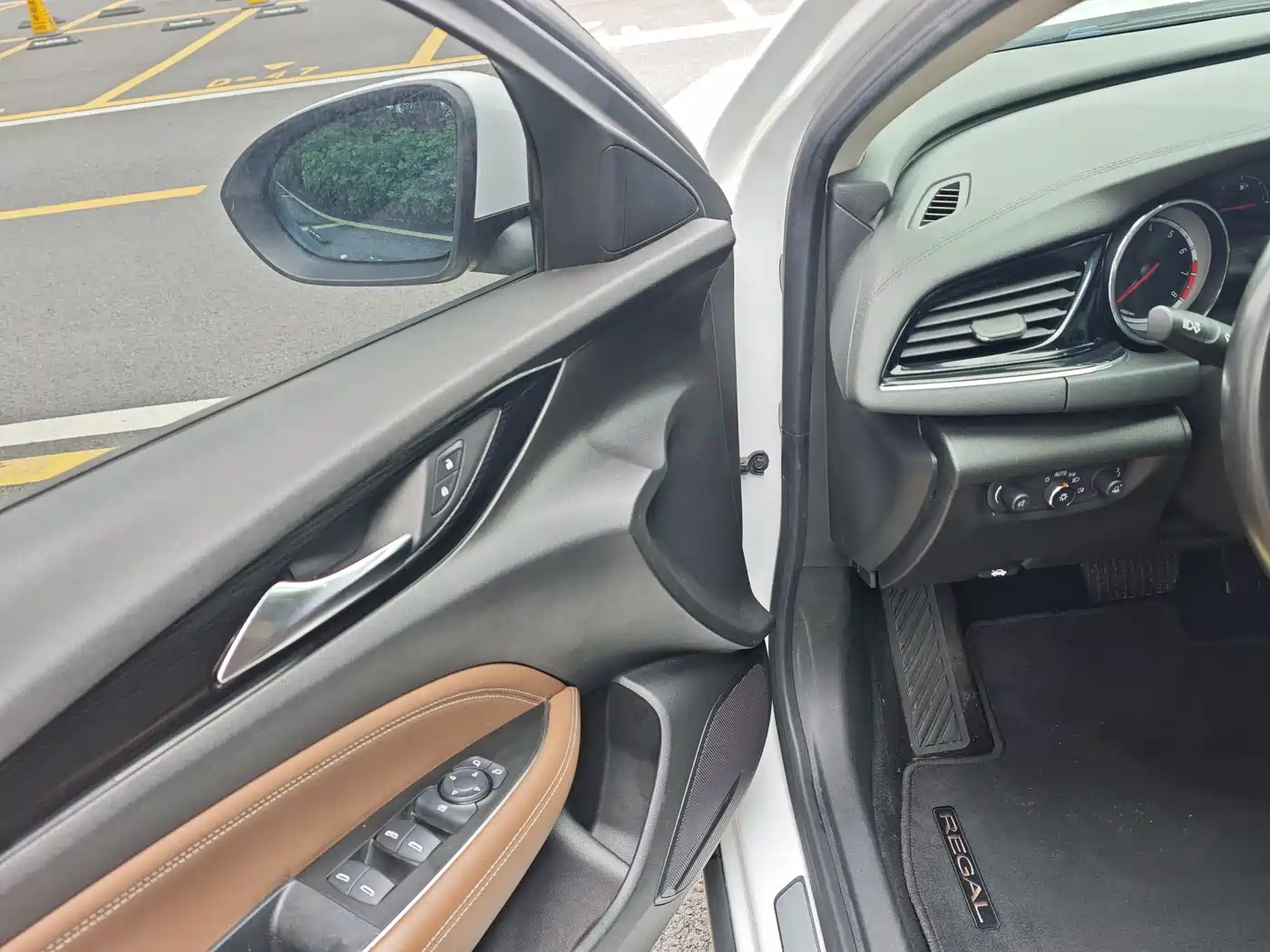Buick Regal 2017 20T Elite Type фото 11