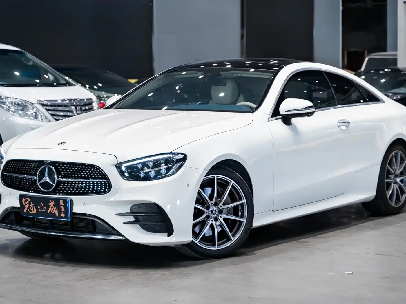 MERCEDES-BENZ E-CLASS (IMPORTED)