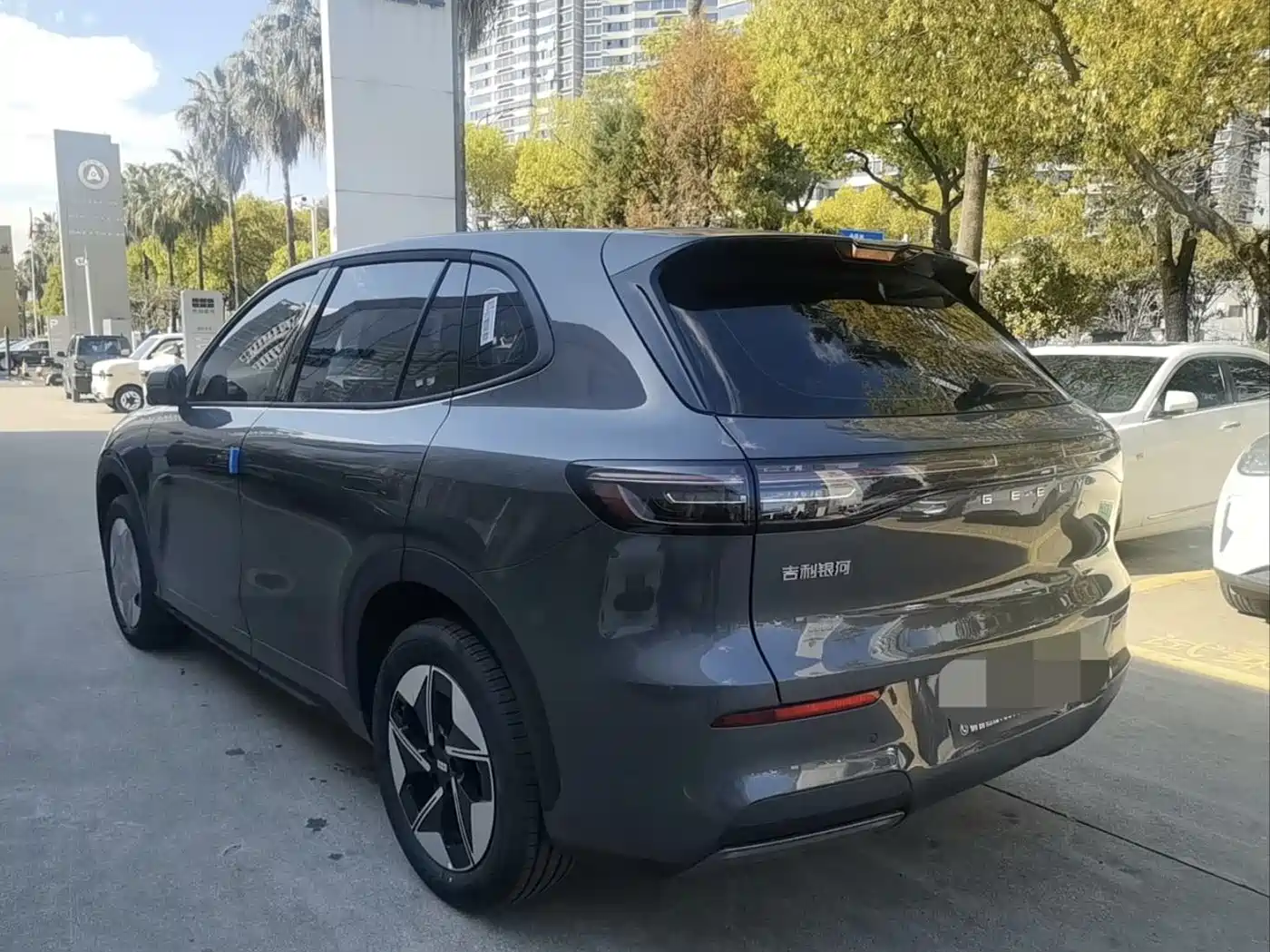 GEELY GALAXY GALAXY E5