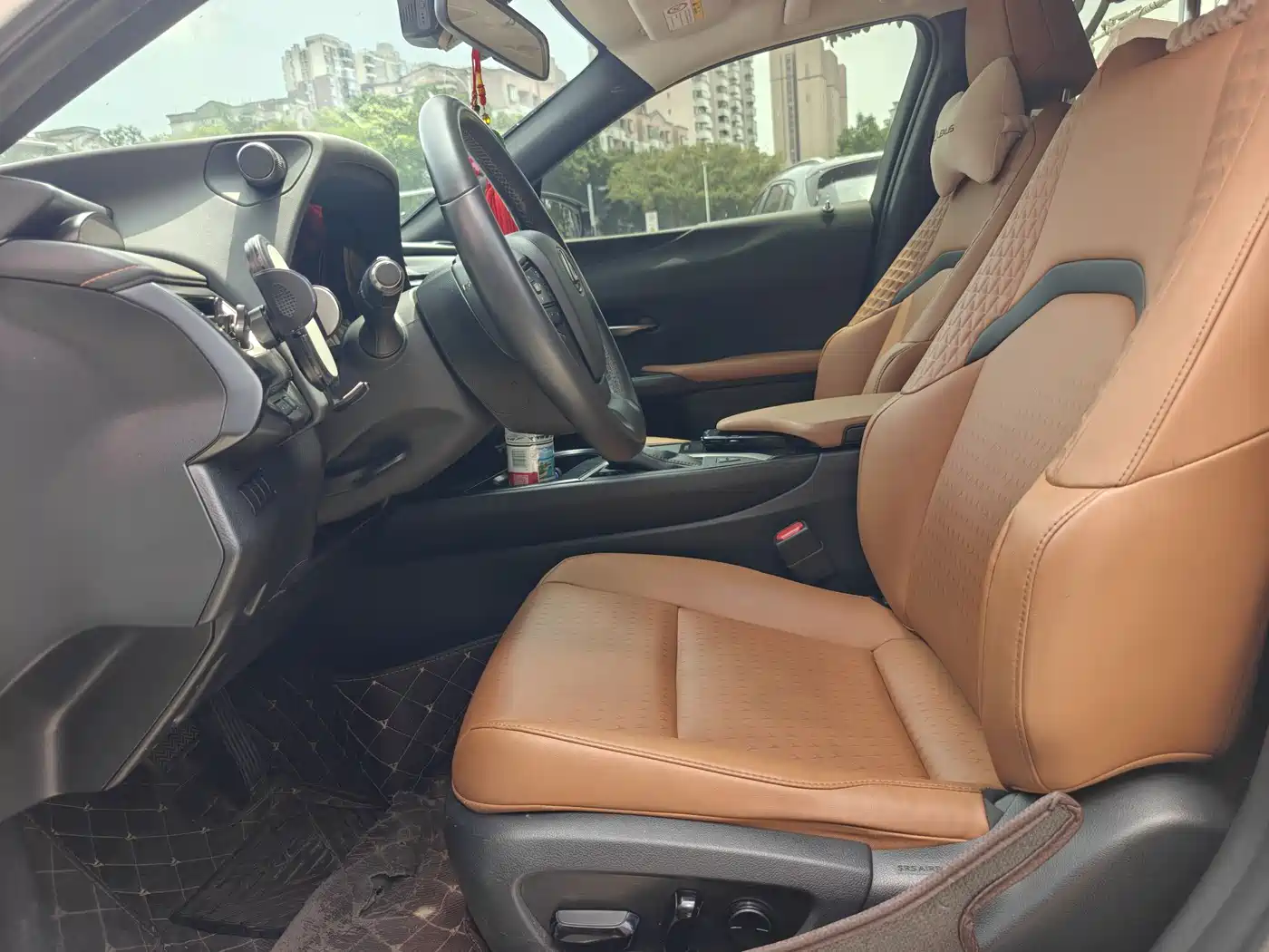 Lexus UX 2020 260h Explore Cool Edition China V фото 7