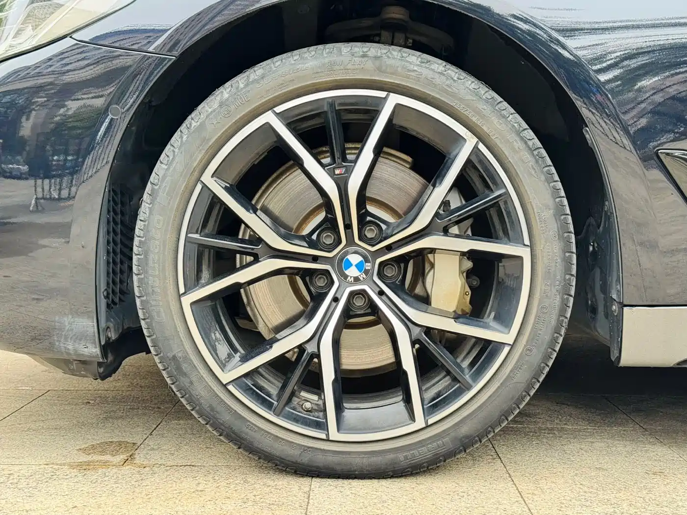 BMW 5 Series 2021 530Li Premium M Sport Package фото 24