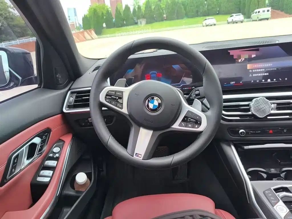 BMW 3 Series 2024 325i M Sport Shadowline Package фото 6