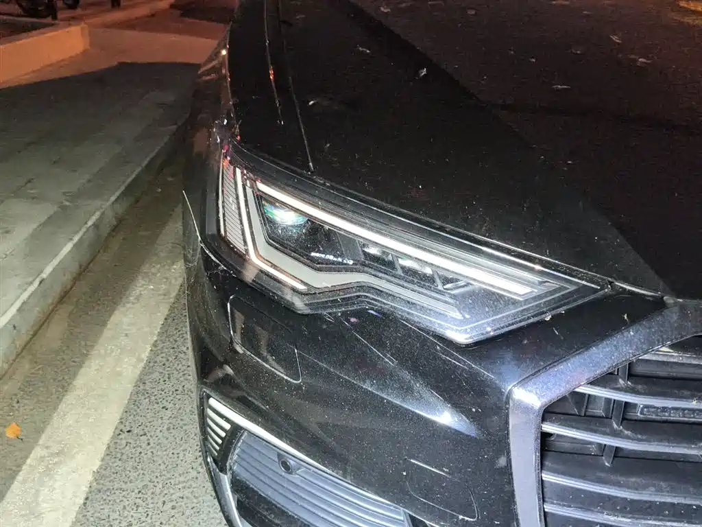 Audi A6L New Energy 2020 55 TFSI e quattro фото 7
