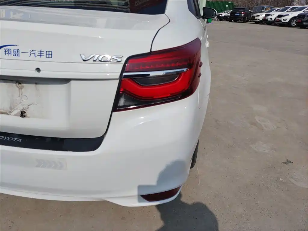 Toyota Vios 2021 1.5L CVT Chuangxing Edition фото 24