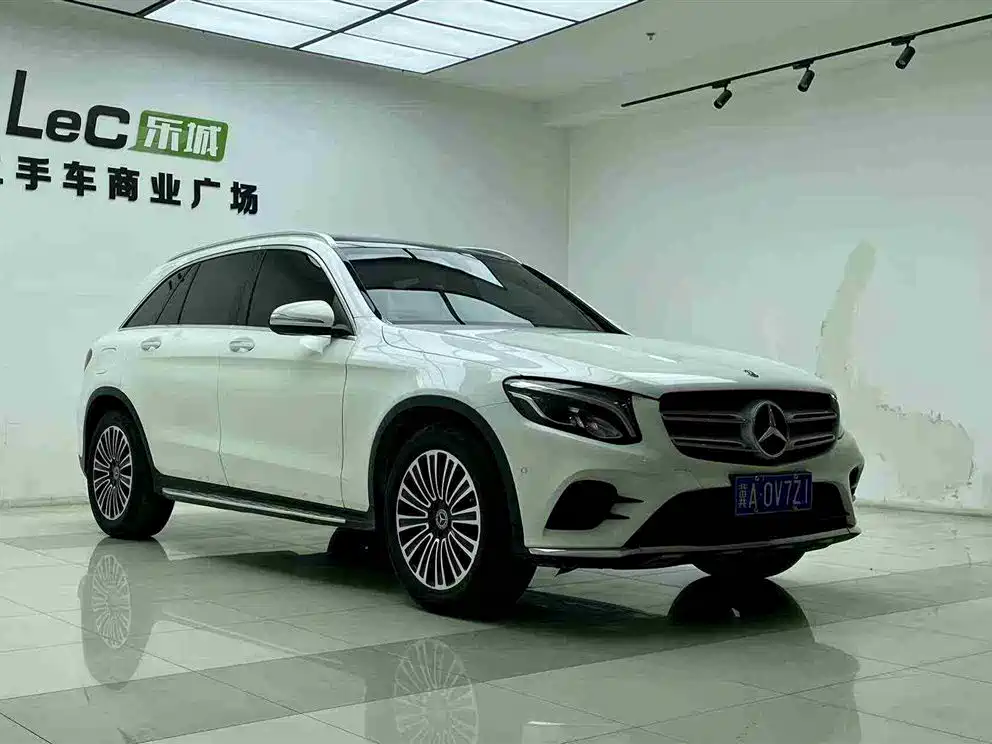 Mercedes-Benz GLC 2019 GLC 260 L 4MATIC Dynamic фото 3