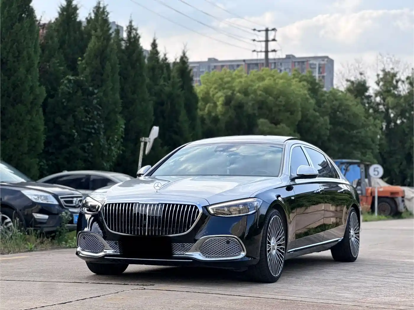 MERCEDES-BENZ MAYBACH S-CLASS