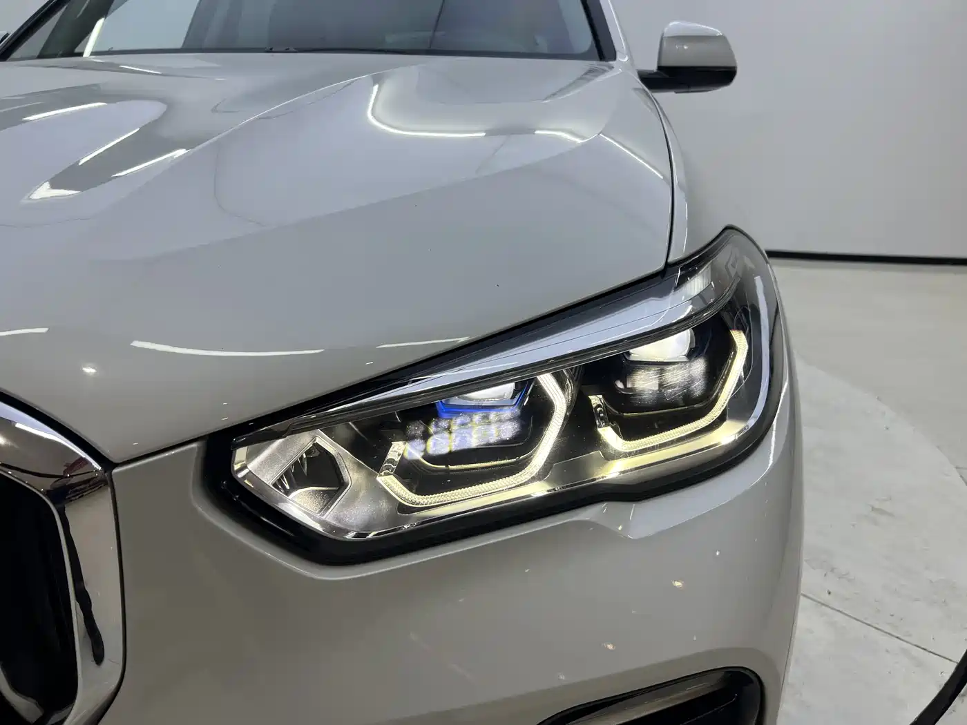 BMW X5 (Import) 2019 xDrive40i M Sport Package фото 18