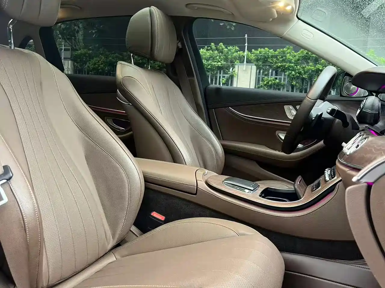 Mercedes-Benz E-Class 2020 E 300 L Fashion фото 9
