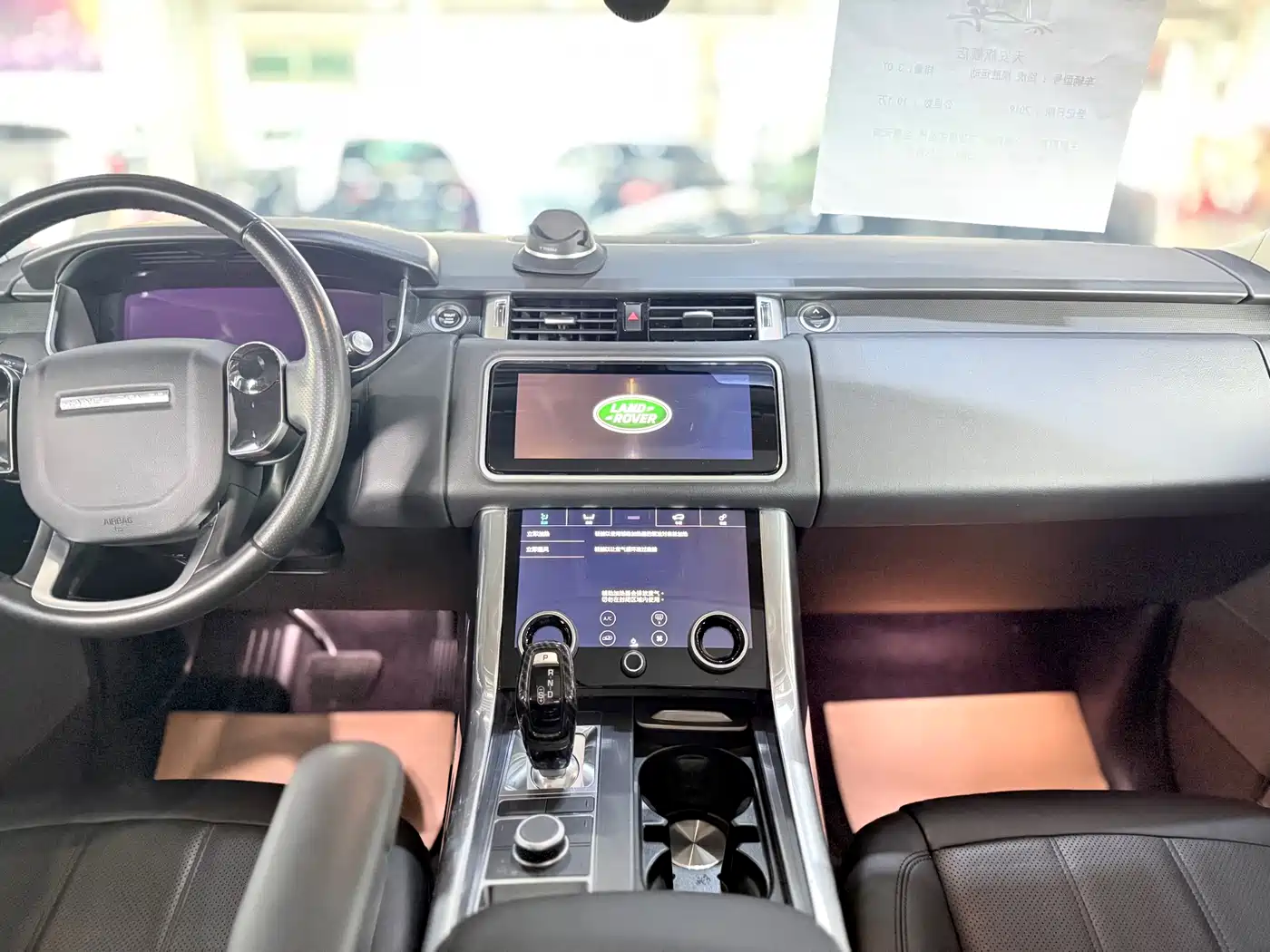 Land Rover Range Rover Sport 2019 3.0 SC V6 Special Edition фото 10