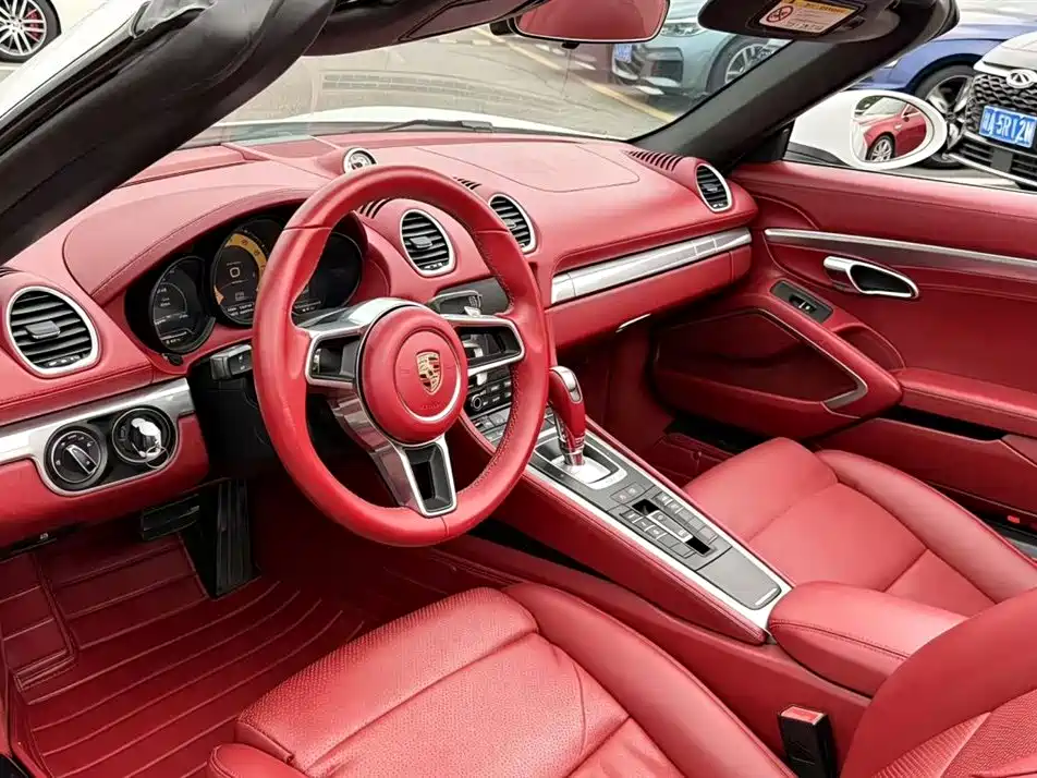 Porsche 718 2016 Boxster 2.0T фото 5