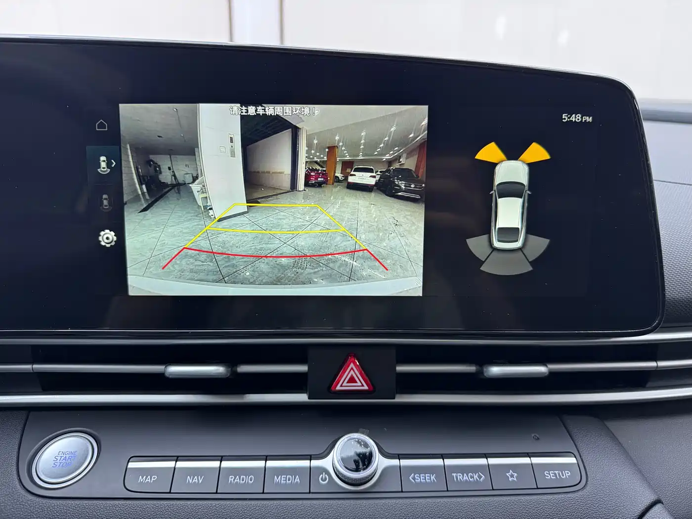 Hyundai Elantra 2023 Model 1.5L CVT LUX Premium Edition фото 13